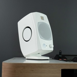 adam-audio-d3v-white-main5-